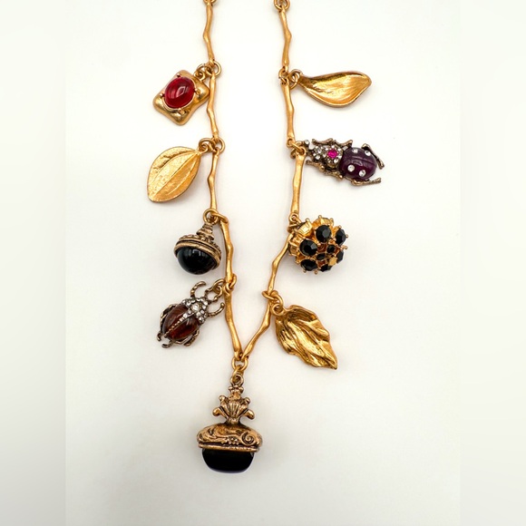 ✨ZARA✨ Gold-Tone Charm Necklace with Enamel Bugs and Leaves - Picture 4 of 8